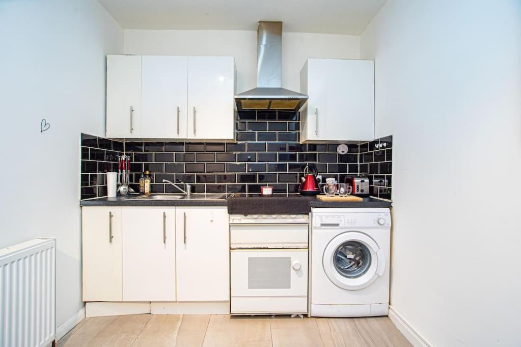 Watford Central Serviced Apartments Extérieur photo