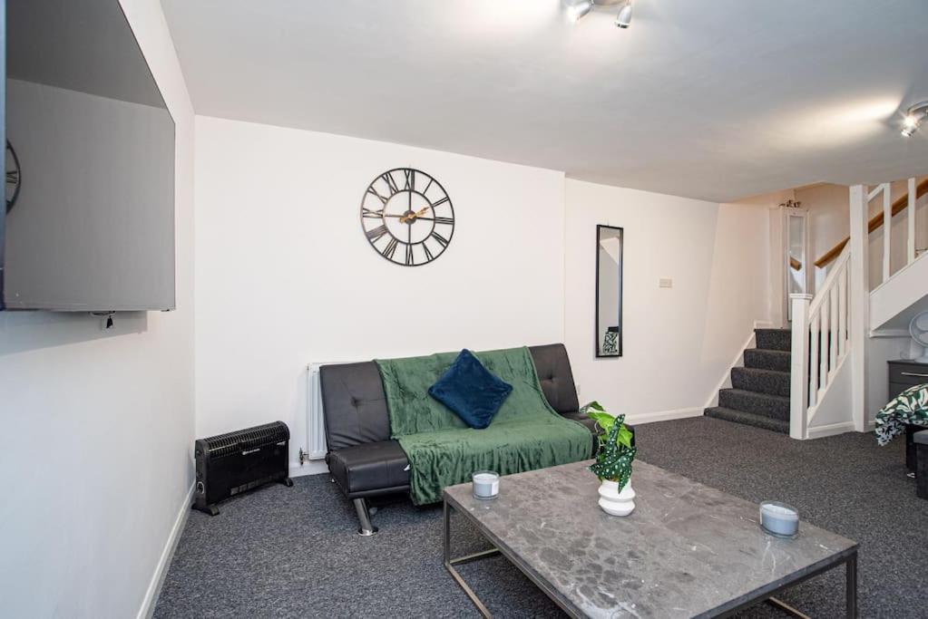 Watford Central Serviced Apartments Extérieur photo