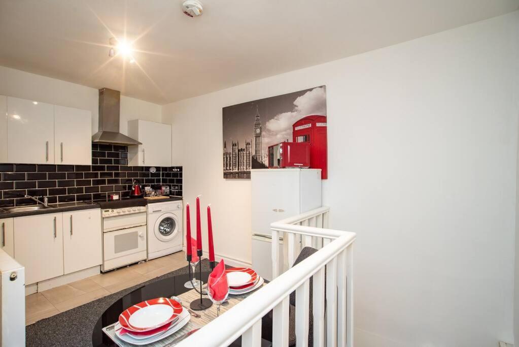 Watford Central Serviced Apartments Extérieur photo