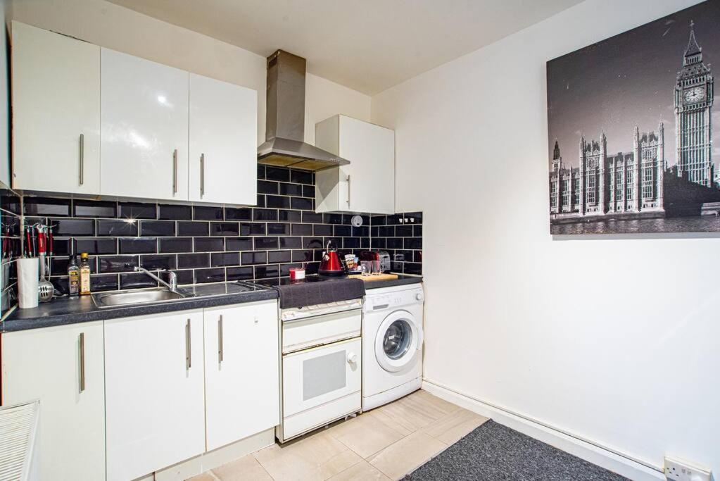 Watford Central Serviced Apartments Extérieur photo